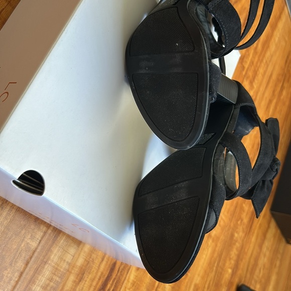 Lauren Conrad Shoes size 8 - Picture 8 of 8